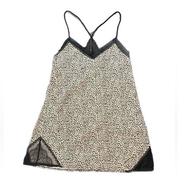Victoria's Secret Animal Print Chemise with Black Lace NWOT - Picture 5 of 9